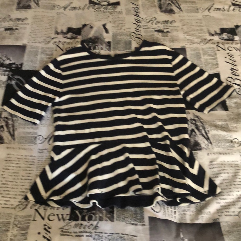 Gap pull over back zip dress